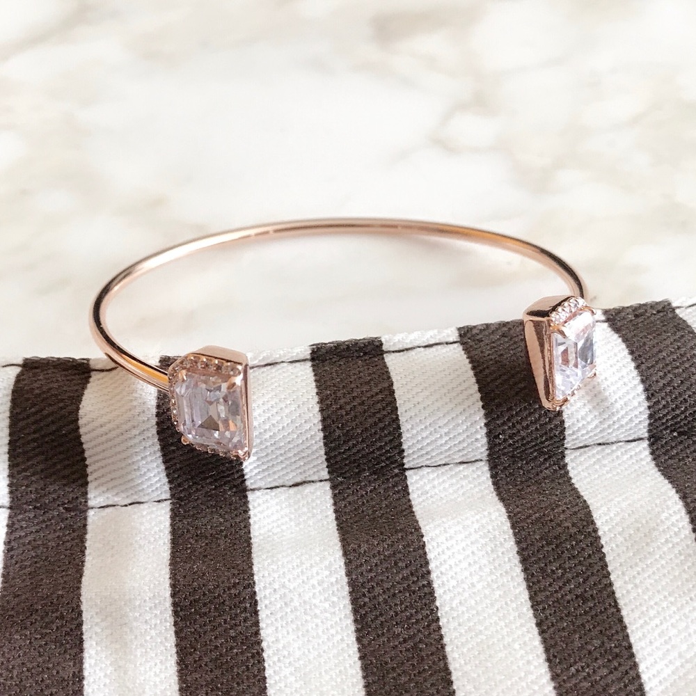 NWOT! Henri Bendel Bracelet - Picture 3 of 5